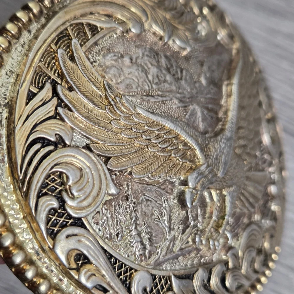 Award Design Medals Gold Silver Vintage Belt Buckle  Western Eagle Scrollwork 3D